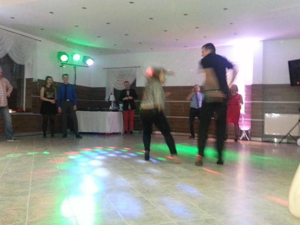 Hotel Milosz Restauracja, Basen Dla Dzieci, Sala Zabaw, Silownia Kartuzy Exteriör bild